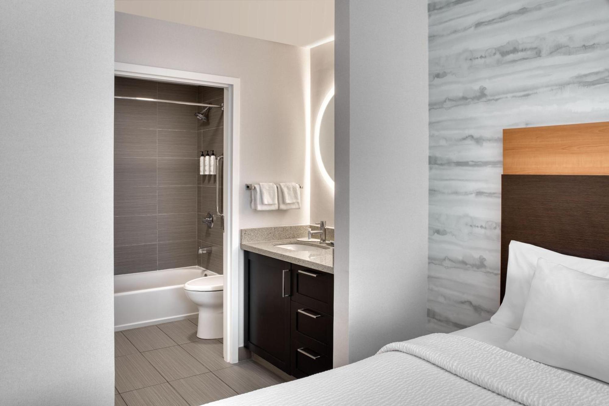 Towneplace Suites By Marriott Belleville Buitenkant foto
