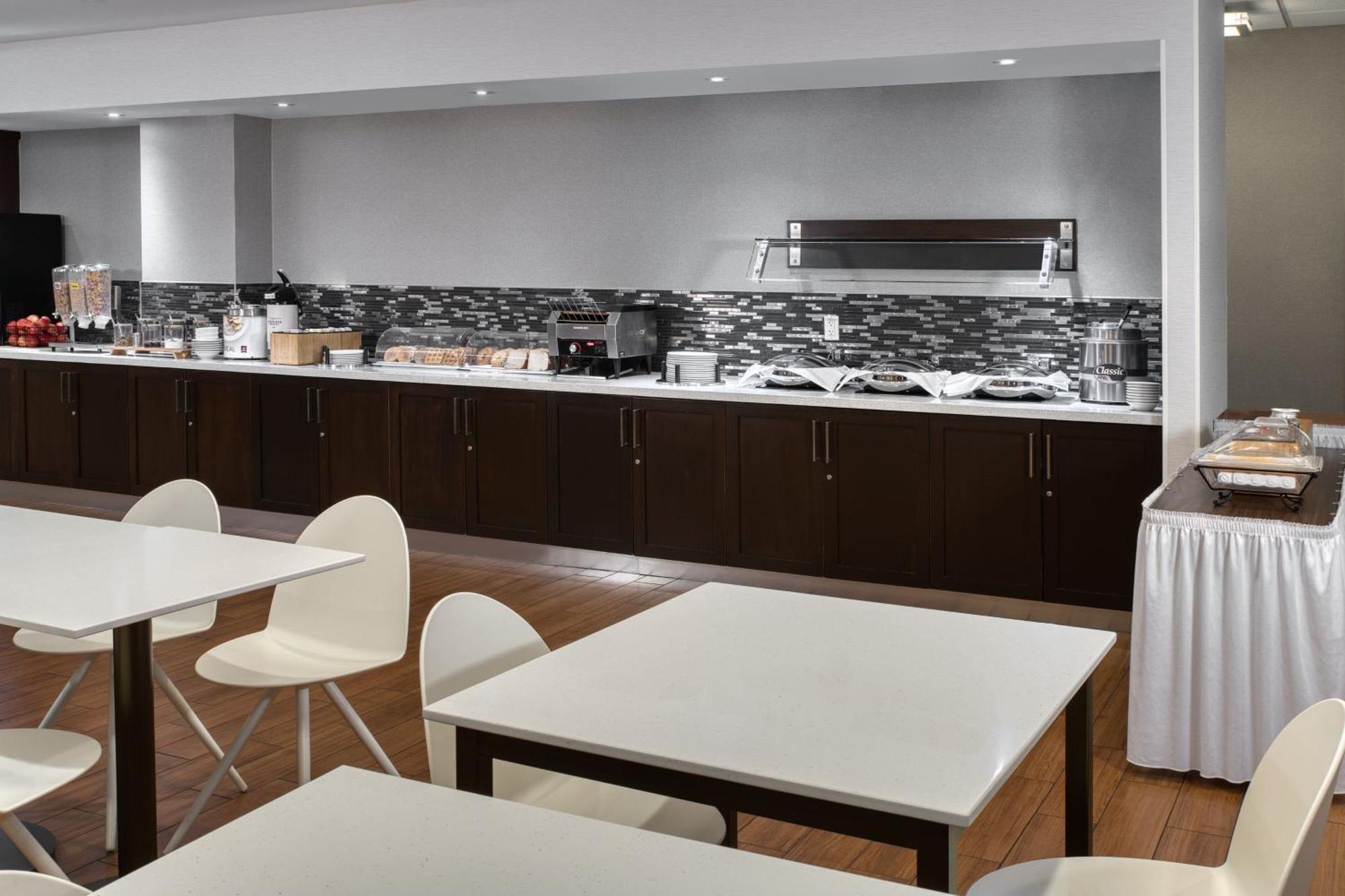 Towneplace Suites By Marriott Belleville Buitenkant foto