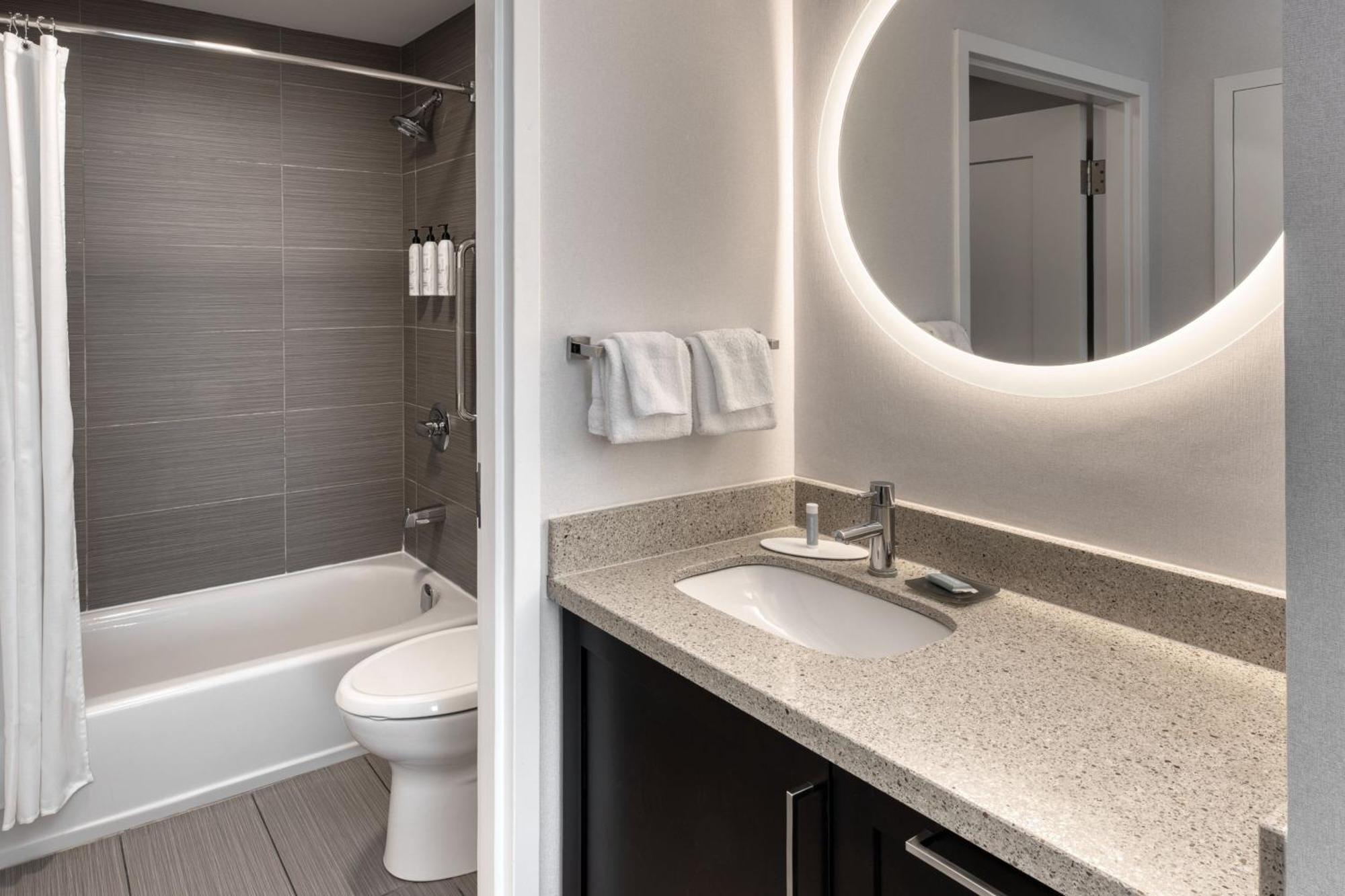 Towneplace Suites By Marriott Belleville Buitenkant foto